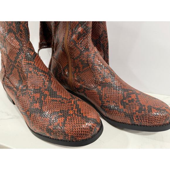 ShoeDazzle Reena Brown Snake Tall Boots Flat Knee High Faux Snakeprint Y2K 9.5 - Picture 3 of 11